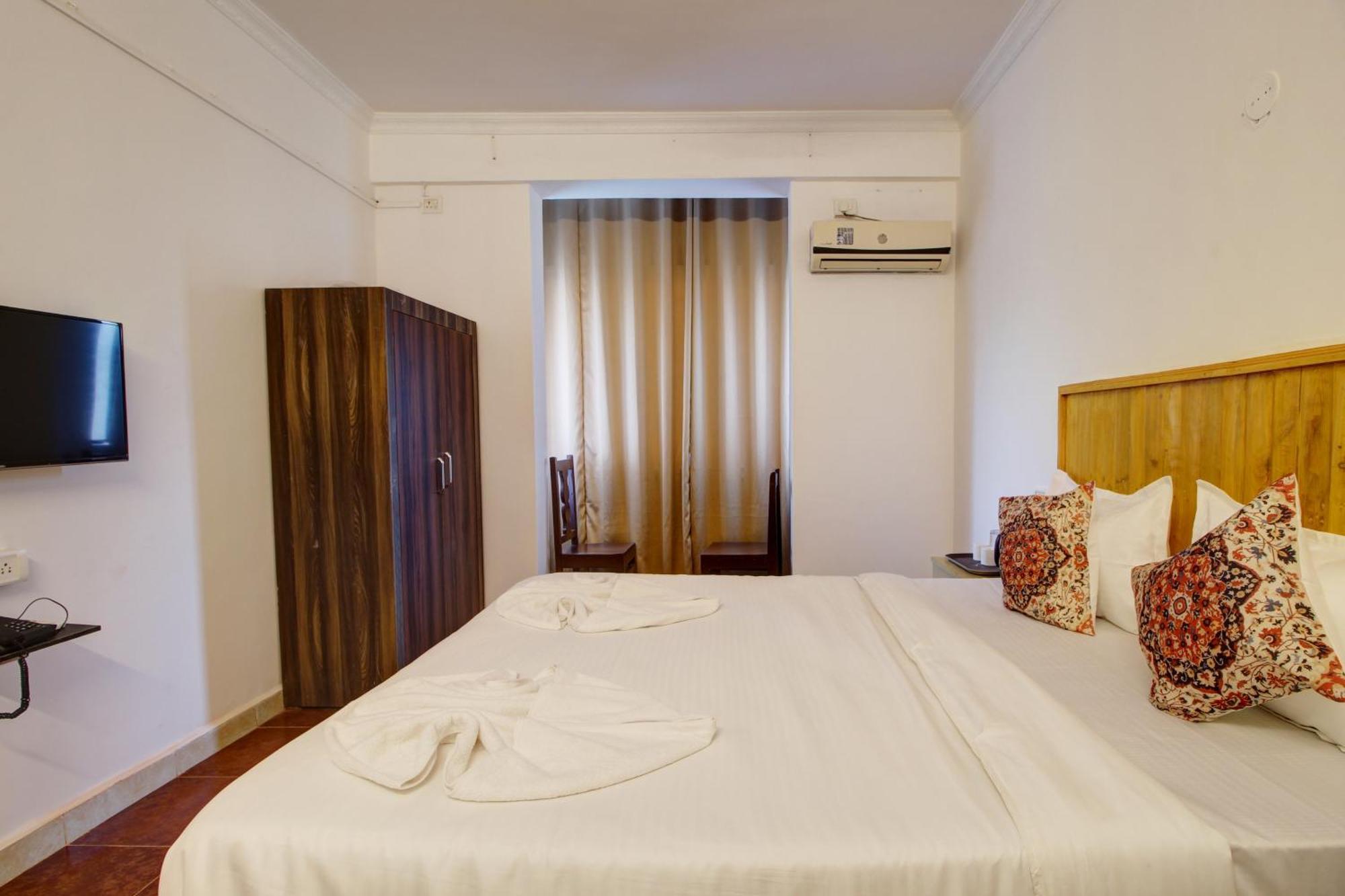 Hotel Pleasure Inn Near Turtle Beach Morjim Manage By Ld Group Of Hospitality מראה חיצוני תמונה
